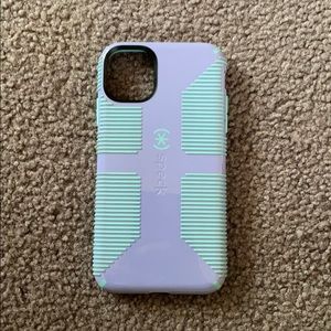 iPhone 11 speck case
